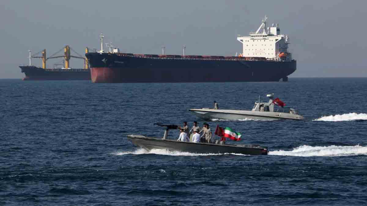 iran-allows-iraqi-oil-tankers-strait-of-hormuz