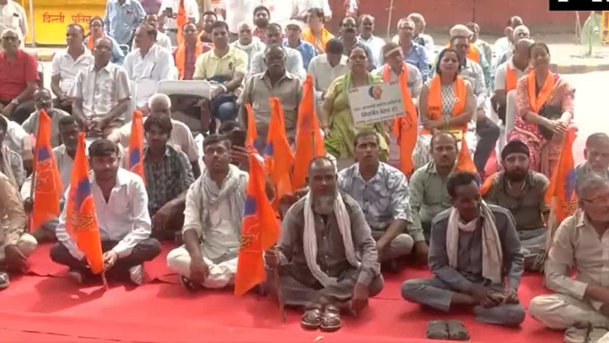 bharatiya-mazdoor-sangh-protest