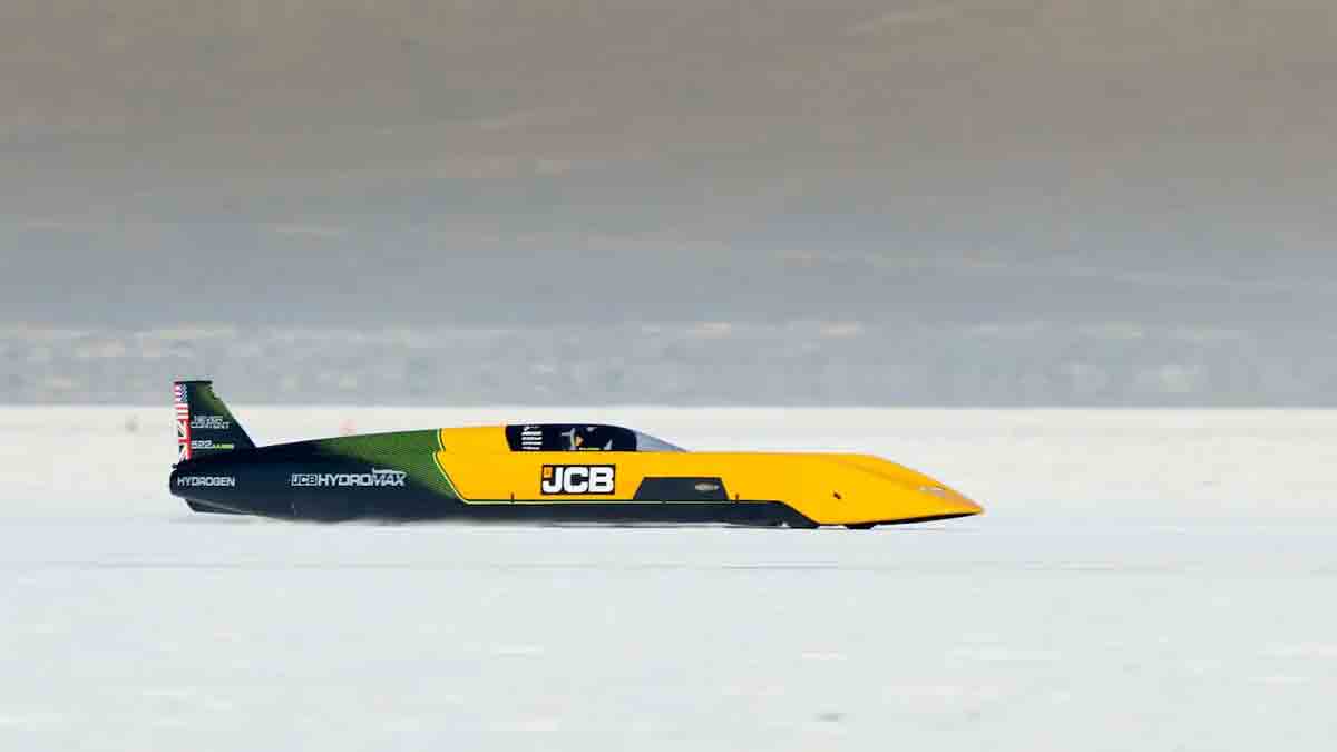 jcb-hydromax-hydrogen-world-land-speed-record-653-kmph