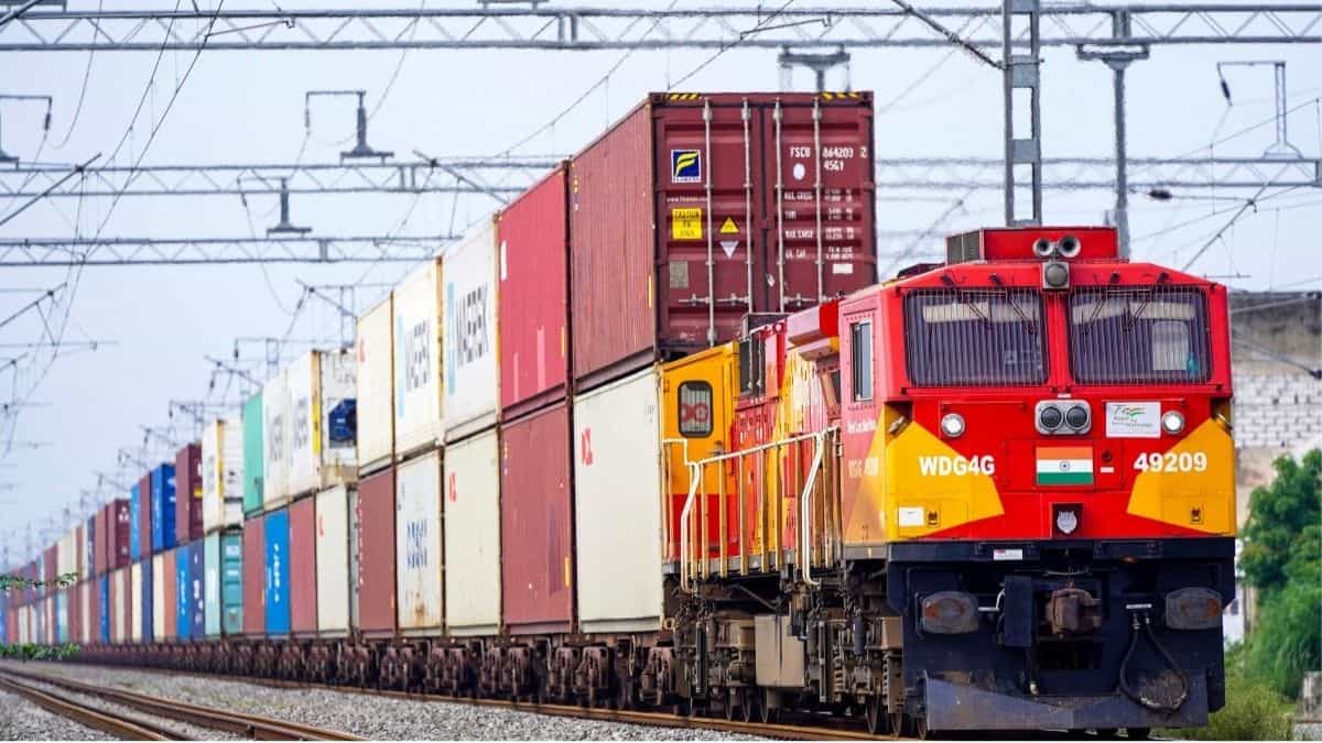india-freight-rail-no-2