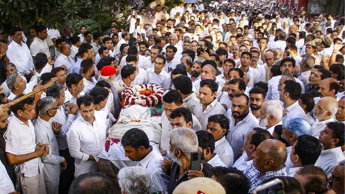 rahul-gandhi-sajjan-kumar-protest