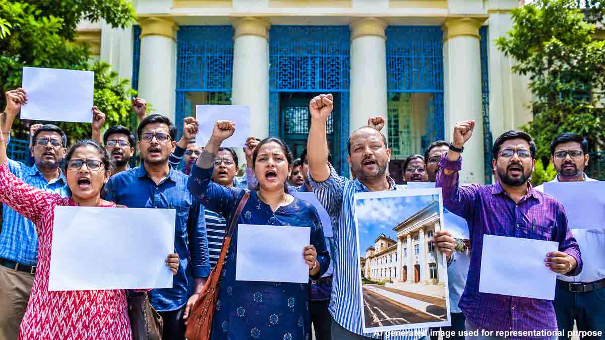 sanskrit-college-university-guest-faculty-protest-contract-dispute