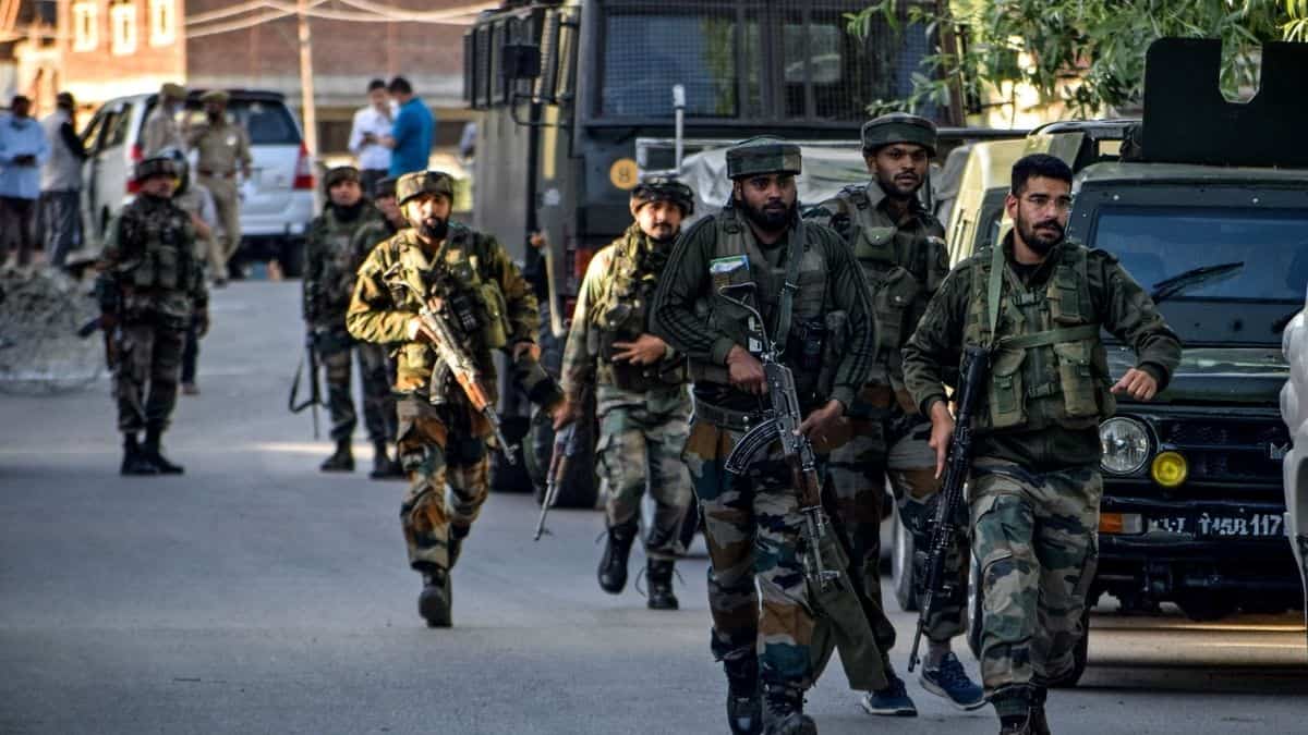 kashmiri-pandit-terror-threat
