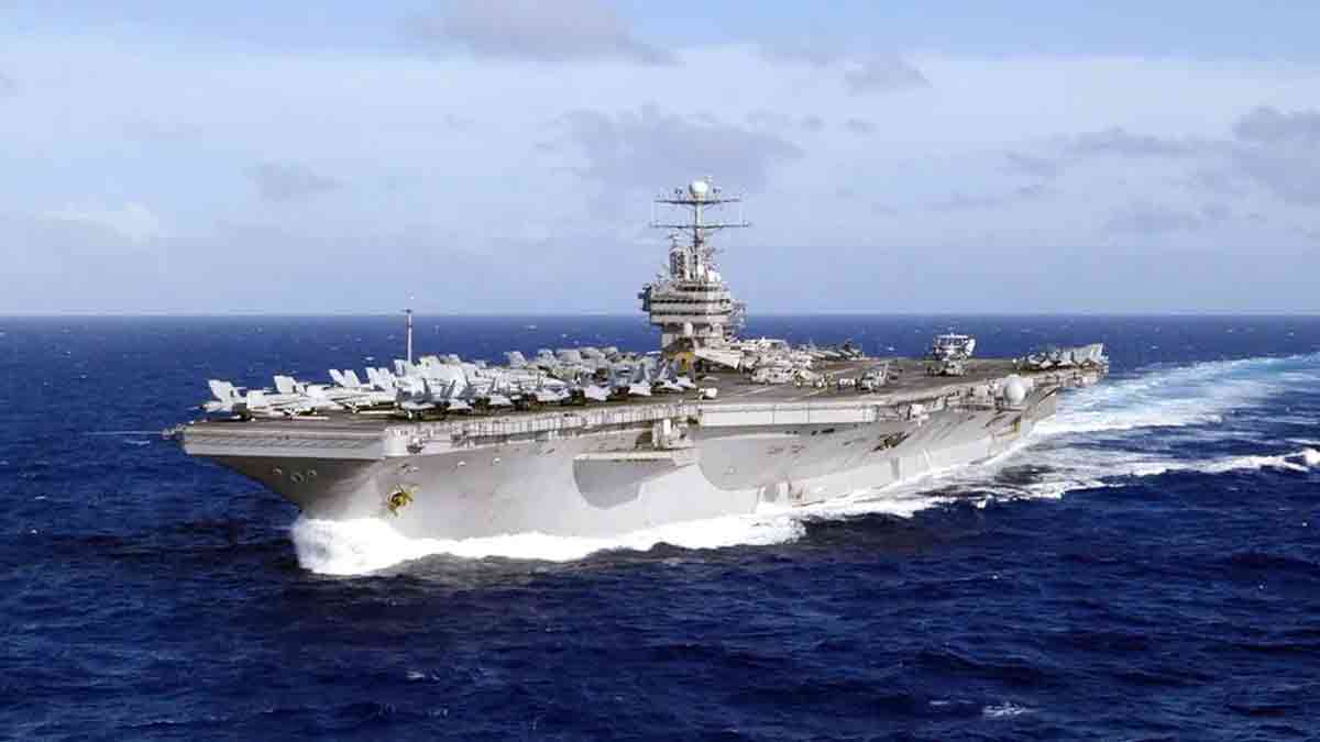us-aircraft-carrier-middle-east-deployment-sailor-stress-george-washington
