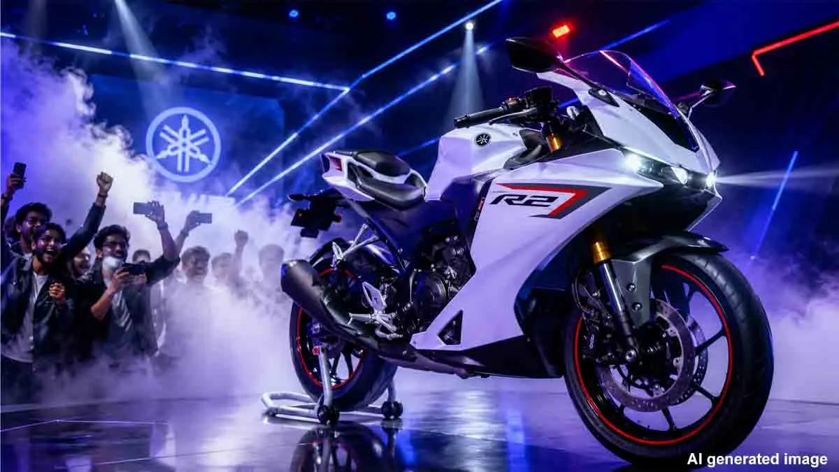 yamaha-yzf-r2-launched-india-price-2-30-lakh