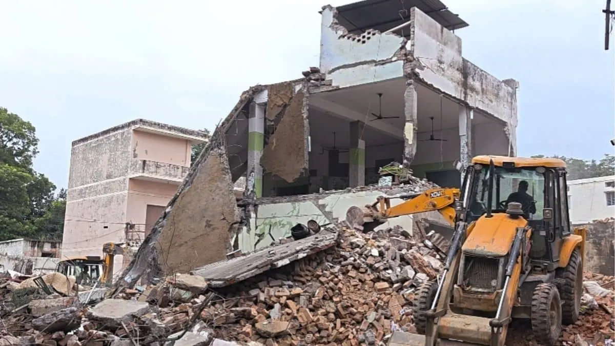 saharanpur-illegal-mosque-demolition