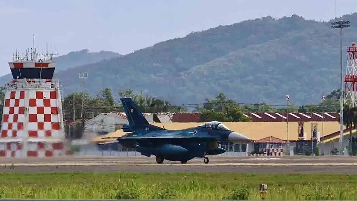 Japan F-2