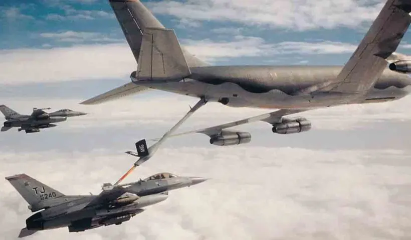 Jet refuelling