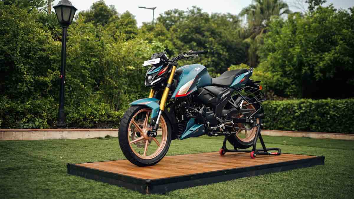 tvs-apache-ronin-festive-update-google-maps-traction-control-new-variants-price-india